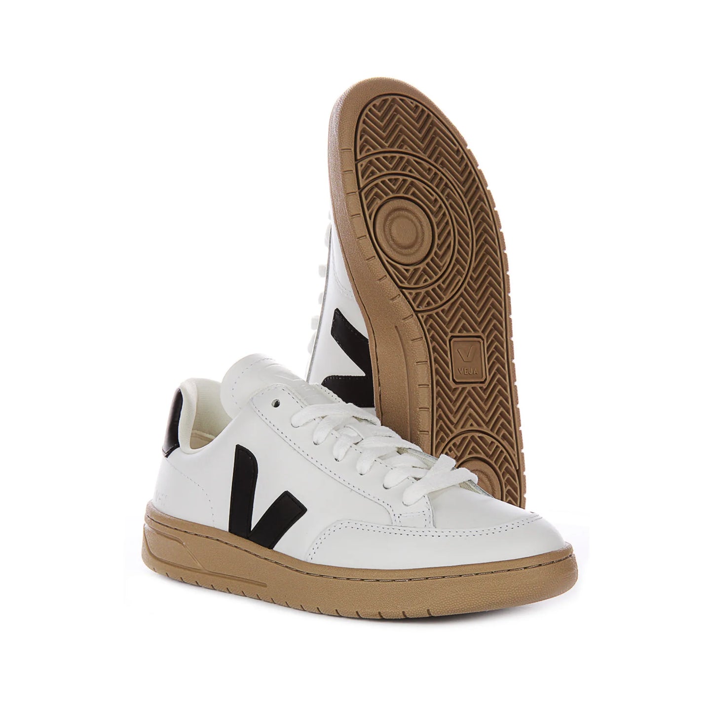 VejaV-12LeatherInWhiteBlackForMen-6