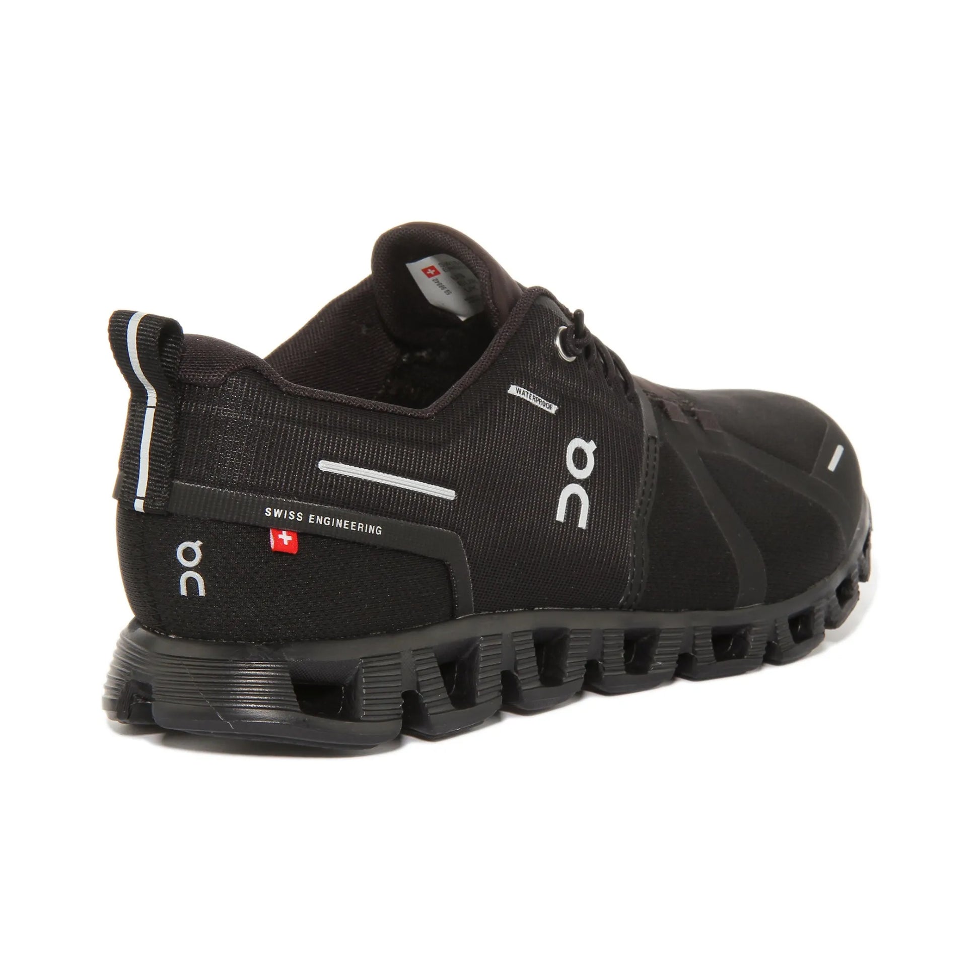 OnRunningCloud5WaterproofInAllBlackForMen-2