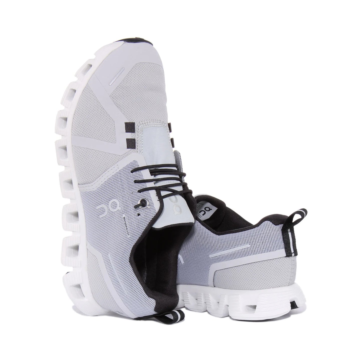 OnRunningCloud5WpInGreyForWomen-5